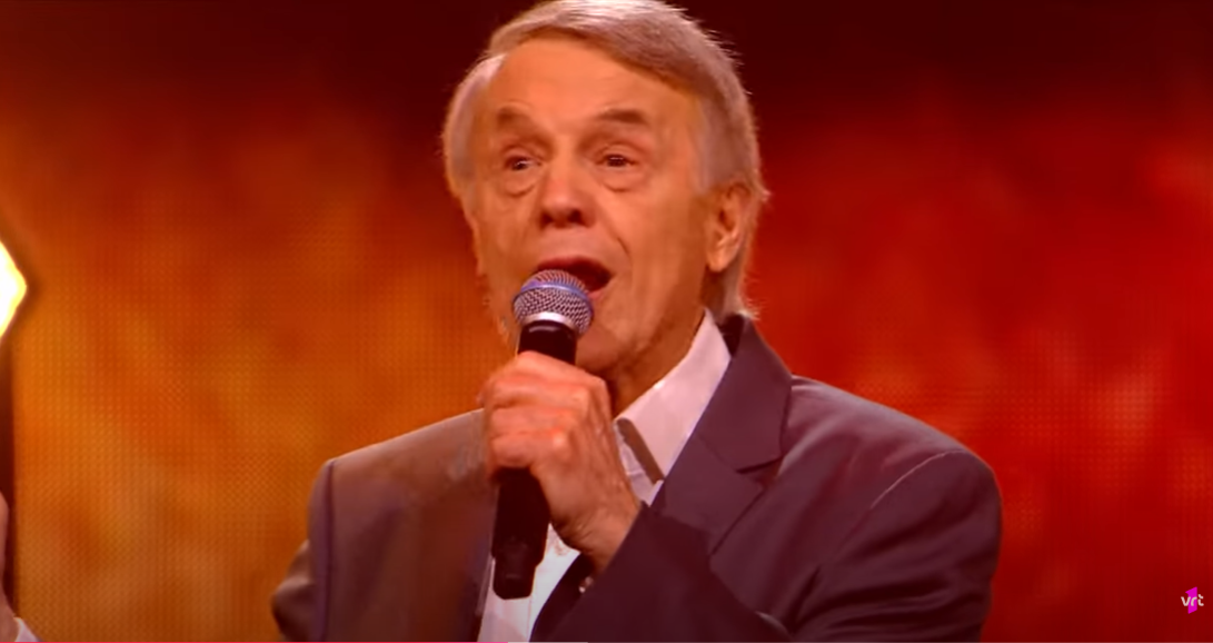 VIDEO: Kranige Salvatore Adamo (81) zingt live een medley van zijn